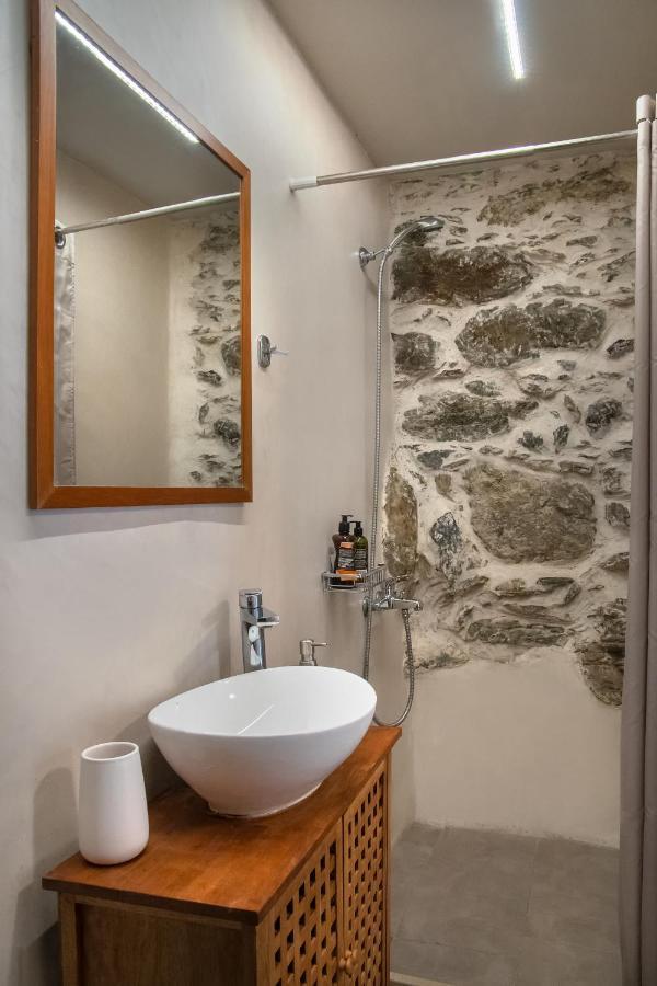 Feneri 3 -Cozy Rustic Apt 20' From Elafonisi Beach Perivolia  Eksteriør bilde